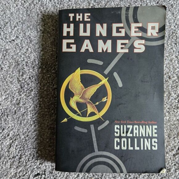 The Hunger Games by Suzanne Collins Book Softcover - Picture 2 of 2